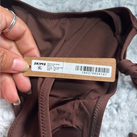 SKIMS Dippy Tie-Side Bikini Bottom  Cocoa NWT - Picture 7 of 7